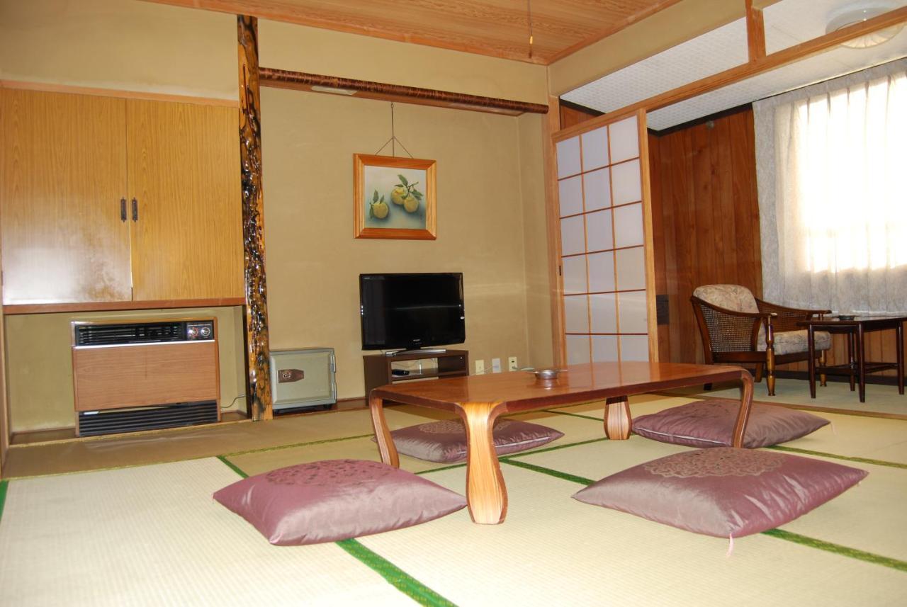 Shiga Riverside Hotel Yamanouchi  Exteriör bild
